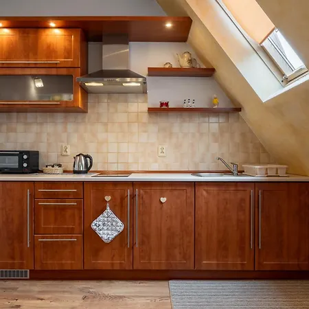 Rentplanet - Za Cieszynianka דירה *