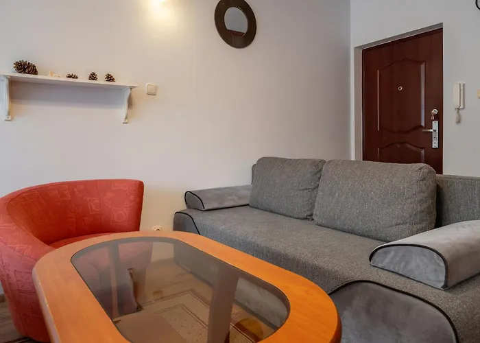 Rentplanet - Za Cieszynianka شقة